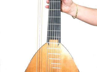 Knicklaute, Olga Schwind