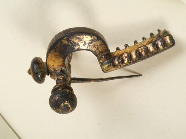 Feuervergoldete Zwiebelkopffibel, 4. Jh. n. Chr