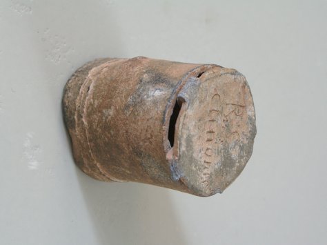 Reliquienkapsel mit kleinem Knochenfragment des hl. Cuno