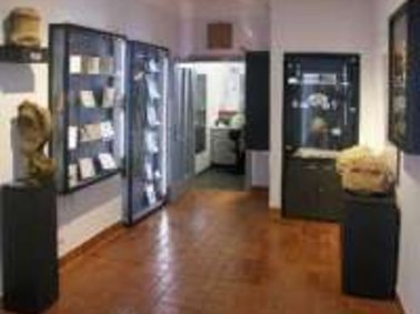 Saal 3: Die Abtei Tholey – Geistiges Zentrum und Gotteshaus